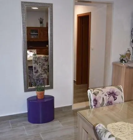 Apartman Kristina Apartment *